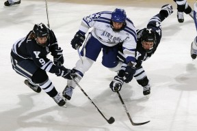 女子短自项目稳扎稳打，女子短跑训练方法